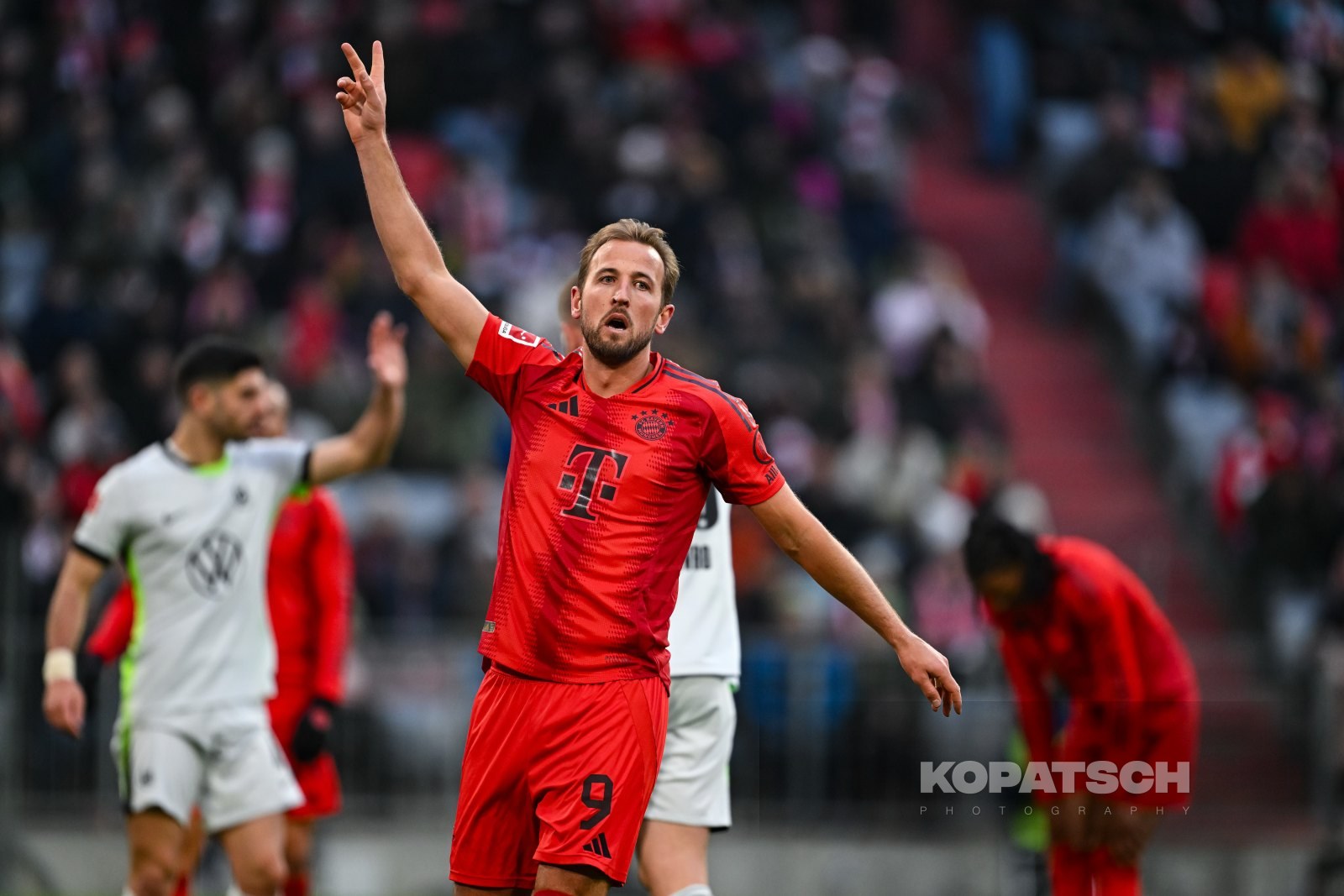 Harry Kane · 2025-01-18 FC Bayern Muenchen vs VfL Wolfsburg